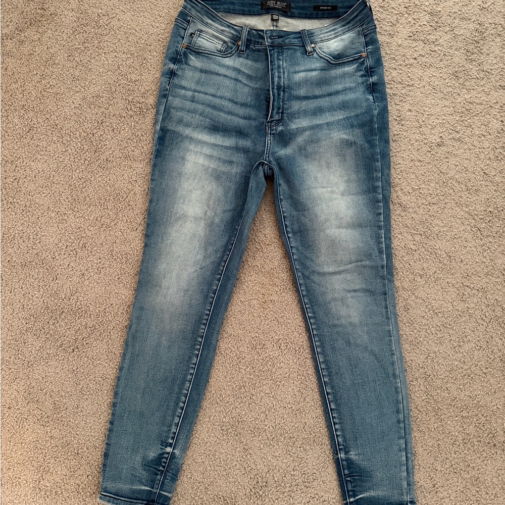 Judy Blue Faded Blue High-Rise Skinny Jeans
